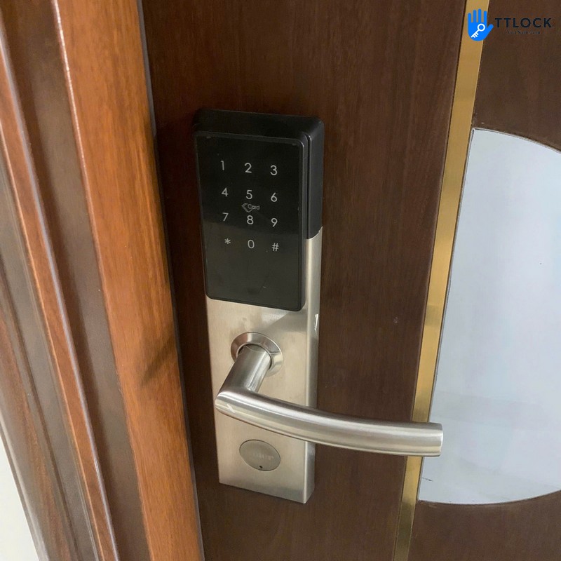 Khóa thẻ từ mật khẩu tại Phú Thọ